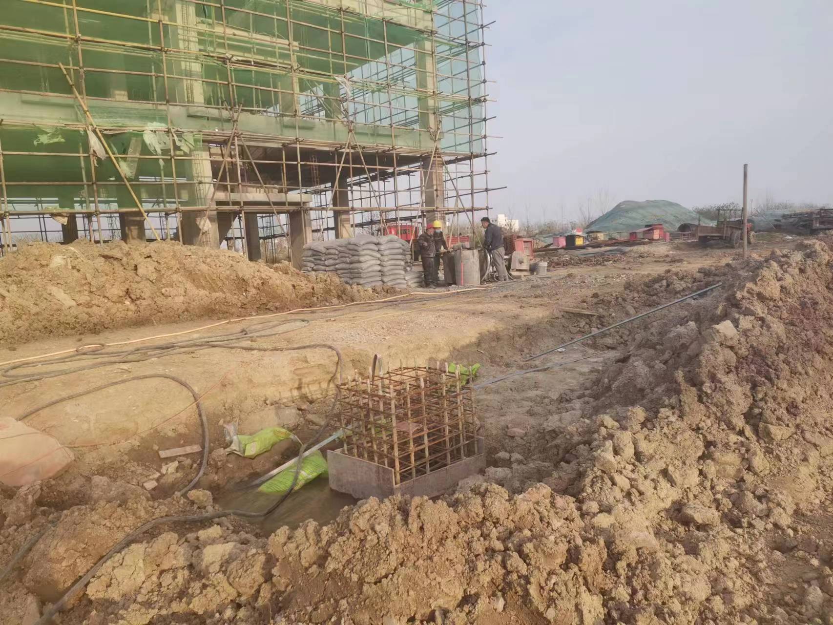 三水当桥梁出现裂缝的时候应该及时加固修补